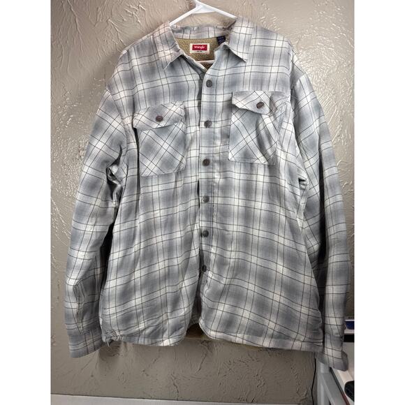 Wrangler Quilted Shirt Jacket Gray Plaid Shacket Lined Pockets Sherpa Size Large - Picture 1 of 5